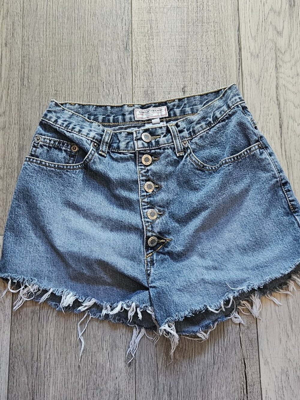 Vintage Guess Jeans Acid Wash High-Waisted Button-Fly Denim Shorts Size 29
